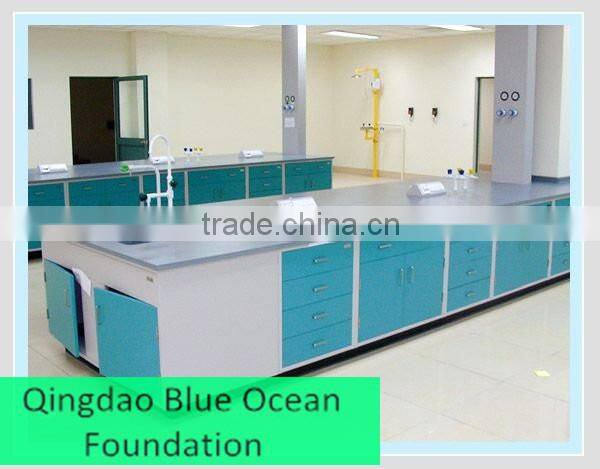 laboratory table for shcool students