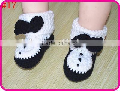 lovely baby knitted shoes fit to 0-12 month