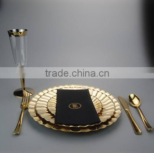 6"Plastic Disposable Gold Dinner Plate With Folwer Brim