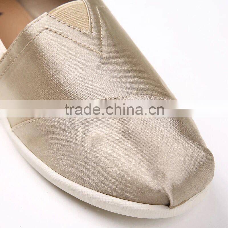 2016 classic shoes with satin upper material women casual shoes flat injected shoes