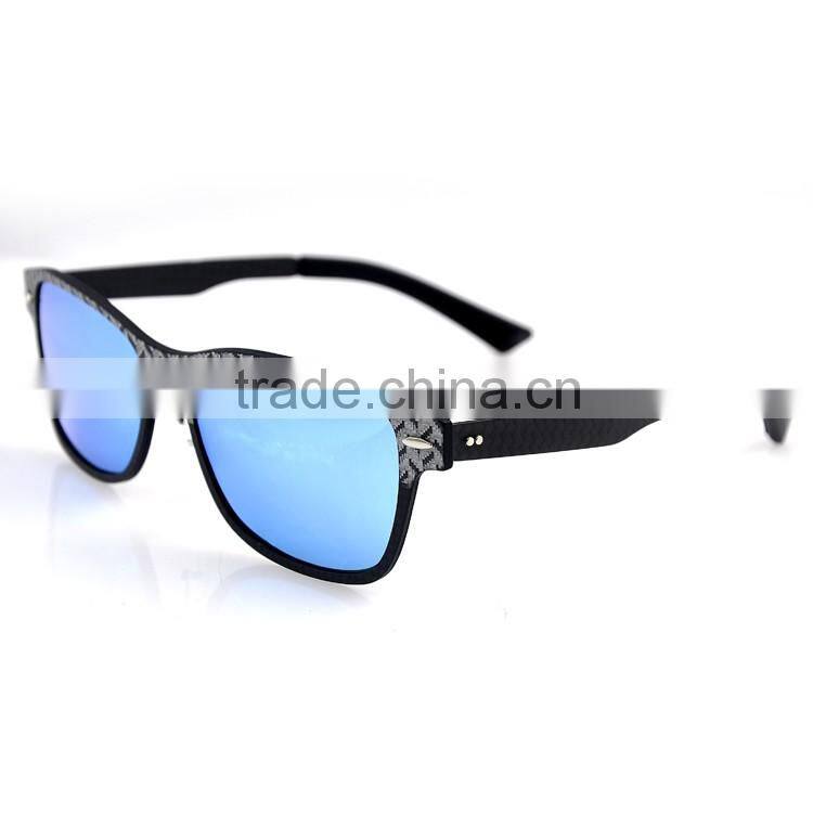 2016 New plastic fashionable sunglasses carbon fiber sunglasses polarized