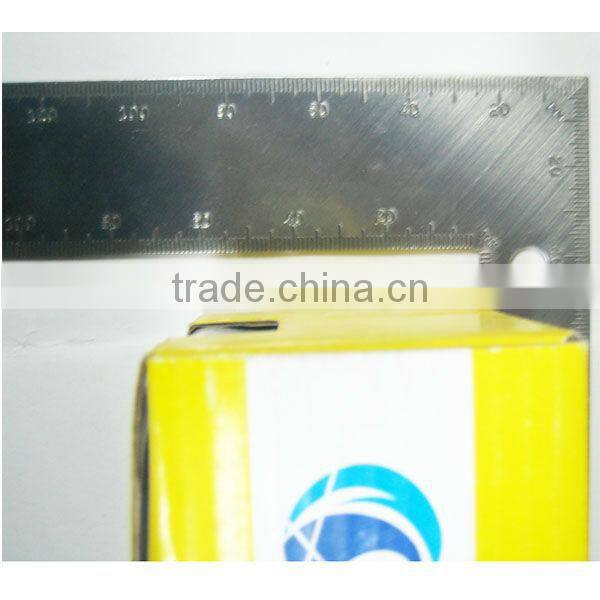 8mm good quality Plastic Wall Plug in color box