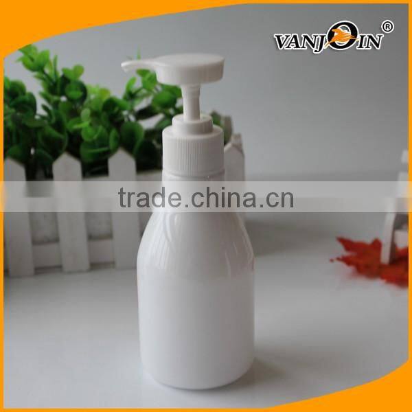 Light White PET Lotion Dispenser Bottle 8 oz.