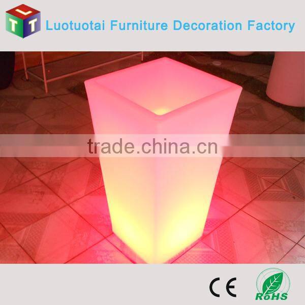 PE plastic illuminated vases with rgb color changing