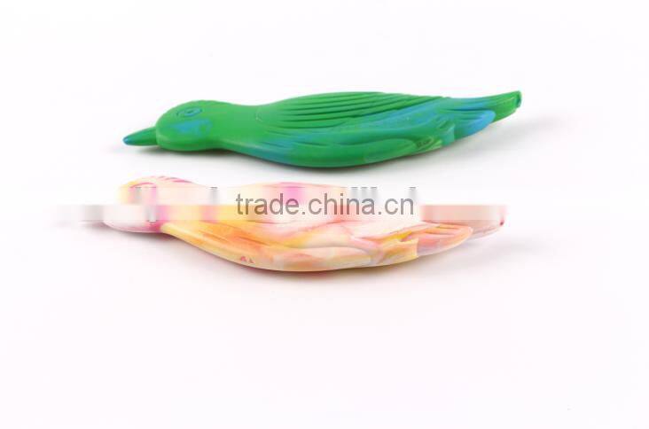 New Design Tie-dyed Bird Shaped 2 Color Crayon, 2 pk Multi-colored Bird Wax Crayon, Novelty Mix Color Bird Shaped Crayon Set