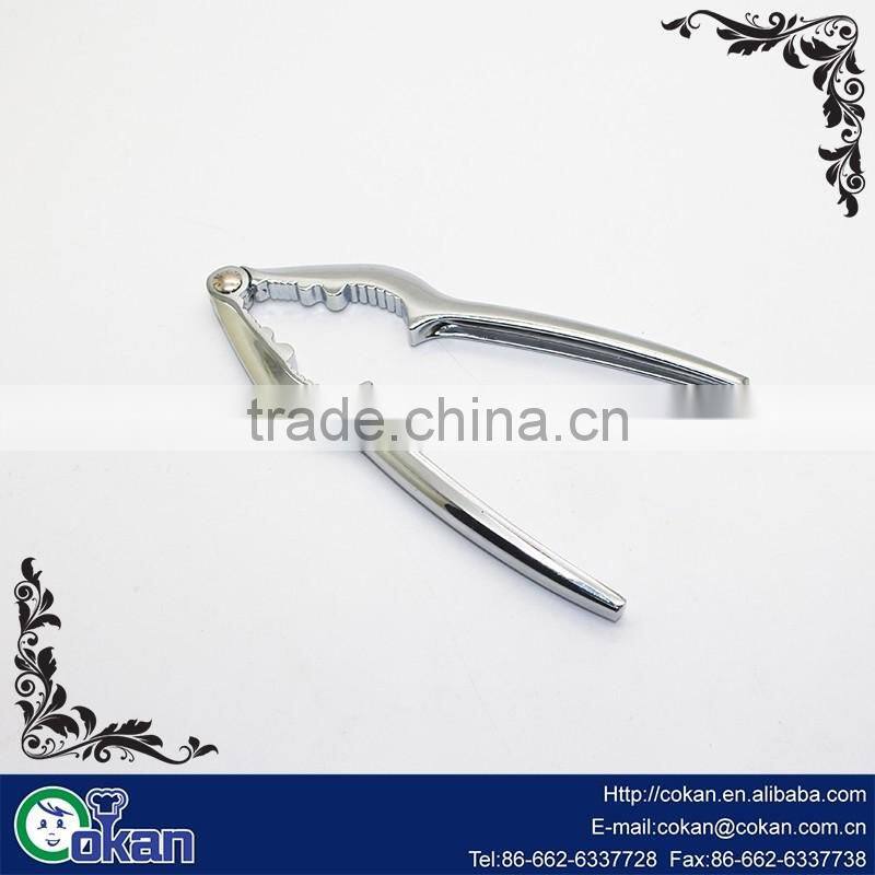 Best seller high qulity Nut Cracker, Chrome Nut Cracker, Plier, Walnut Opener, Kitchen Nutcracker