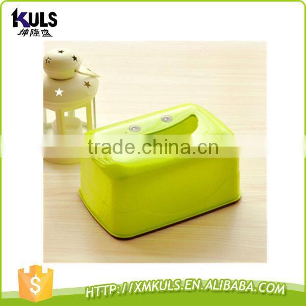 Cute cartoon square face tissue box plastic tissue box