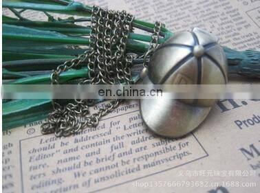 Hot Sale Stripe Hat Cap Design Pocket & Watches Bronze Antique Pocket Watch Vintage Retro Quartz Watch for Women Men Kids