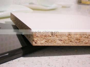 4X8 Cheap Good Colorful Melamine Laminated Particle Boards /Raw Laminated Particle Board in Hot Sale