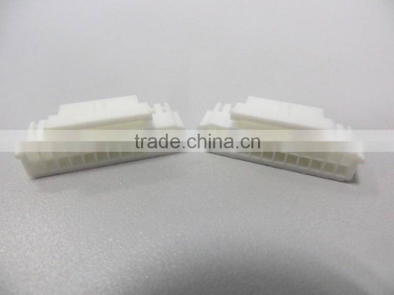 pitch=2.0mm 24P white male terminal