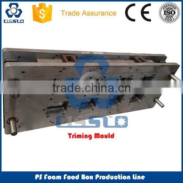 Disposable lunch box making line