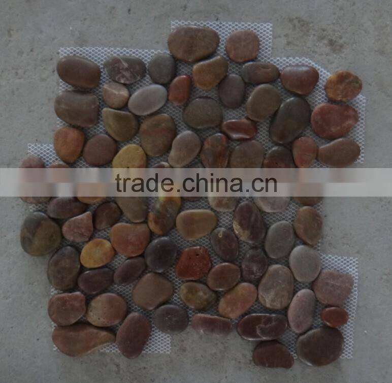 red pebble flat meshed tile