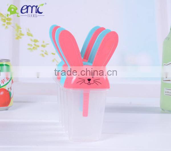 Naughty rabbit ice maker new plastic ice maker