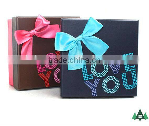 Romantic Valentine's Day Gift Box with Printed "Love You" ,Birthday Party Gift Box Manufacturer