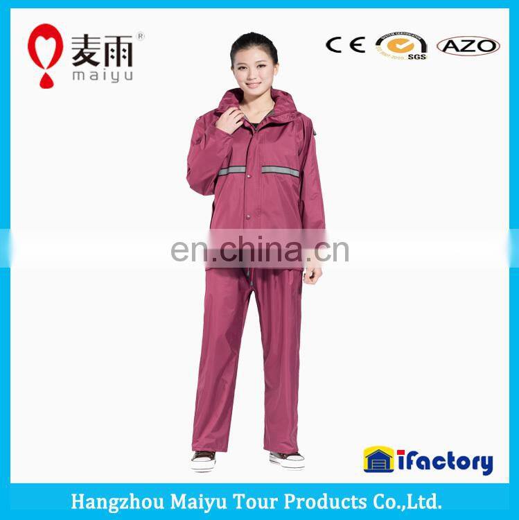 Leisure ladies breathable pink reflective clear thick pvc raincoat wholesale