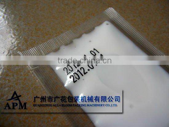10ml shampoo sachets automatic packaging machine