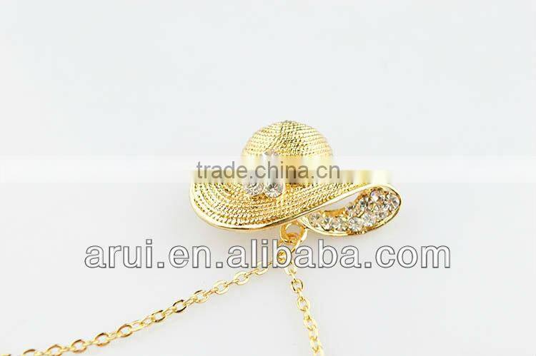 Generous rose flower brooch for wedding invitations