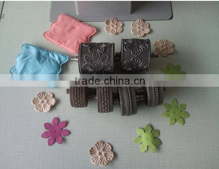 Ultrasonic lace machine