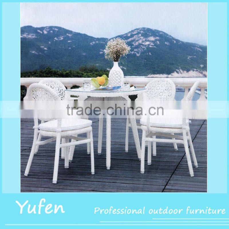 Cheap modern design glass tea table rattan chairs furniture