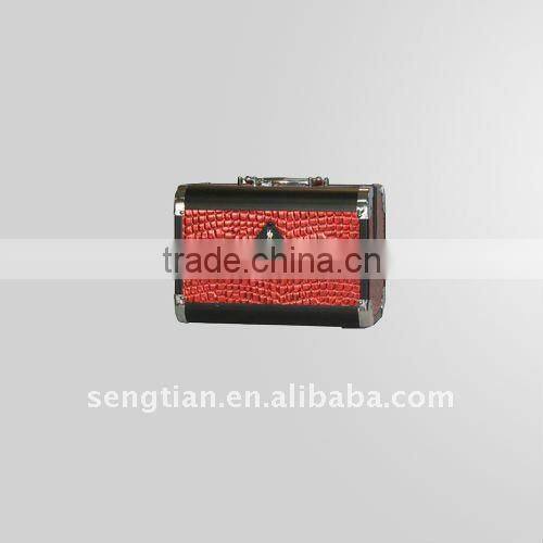 Toiletry Case---D2960MK (black color, medium size )