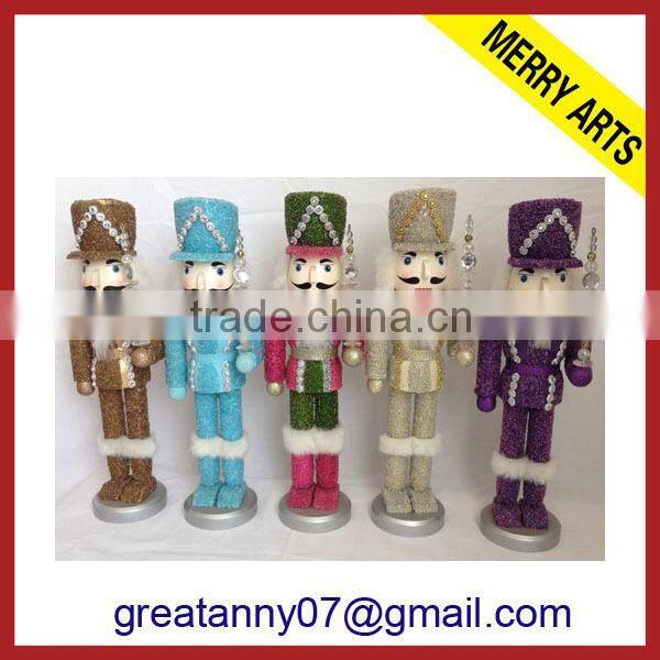China supplier Home decor art minds wooden toy soldier nutcracker figurines for christmas