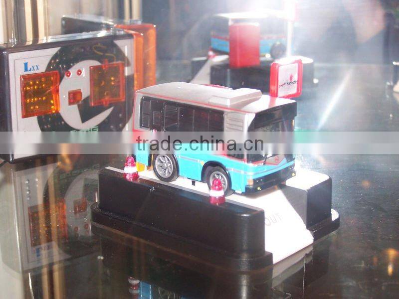 2013 new christmas gift mini rc bus