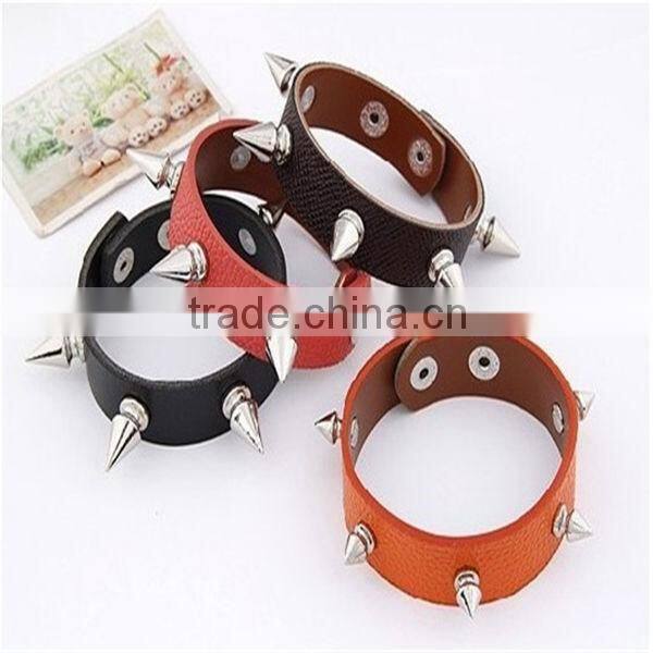 Brown black leather alloy accessory rivet leather bracelet