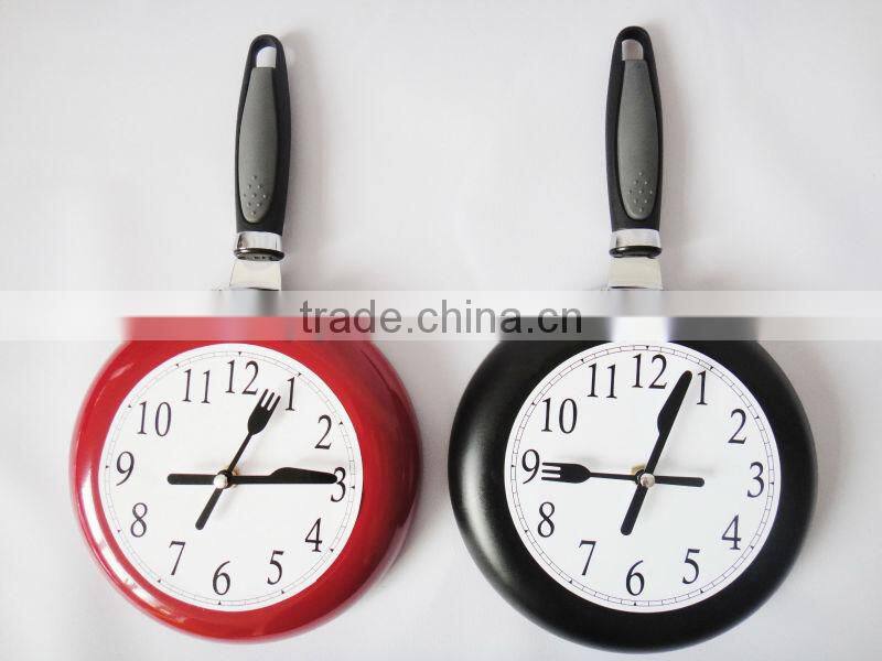 innovate Most Popular Metal Skillet Frying Pan Kitchen Clock wall clock