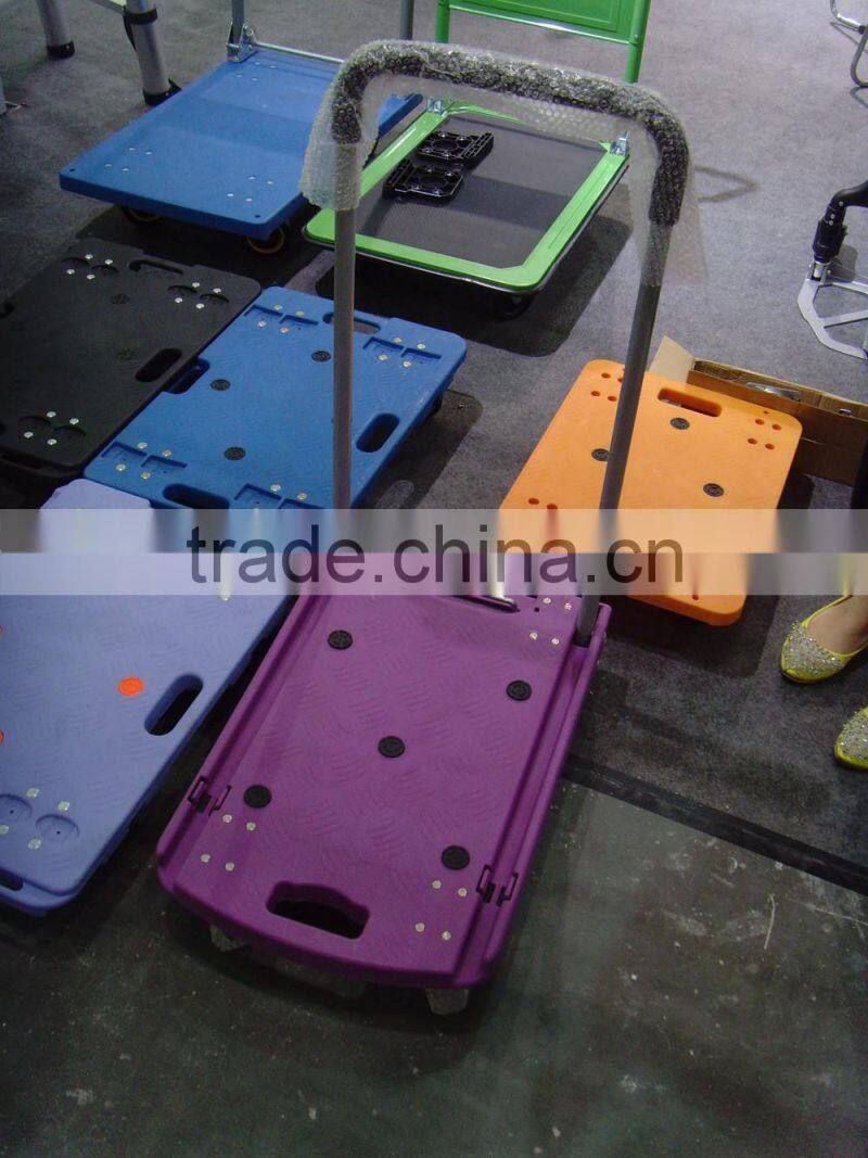 Foldable platform plastic handtruck