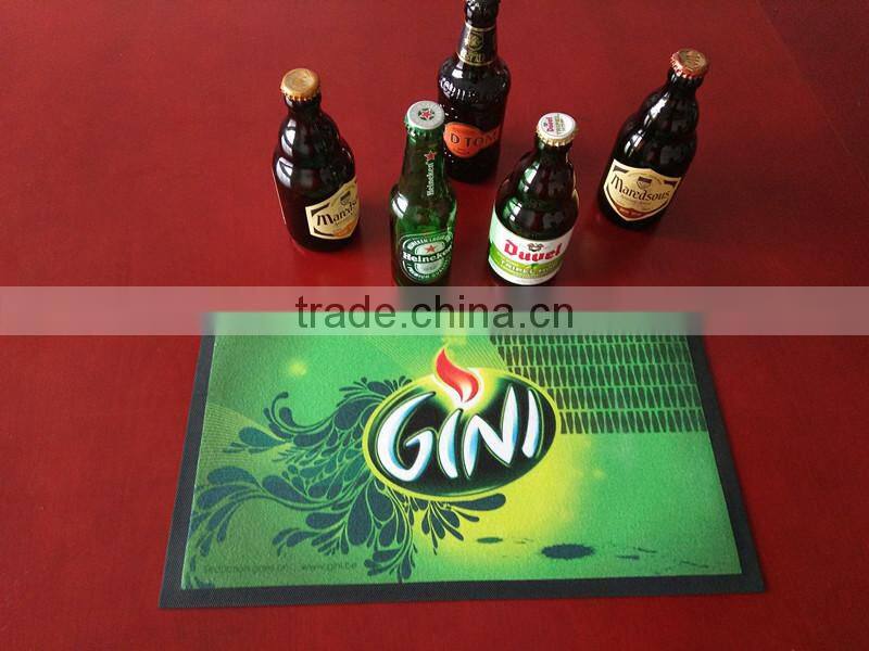 2017 custom brand logo non-woven fabric bar mat glows