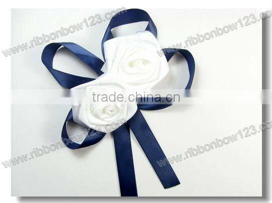 Polyester organza bow tie used on the garment