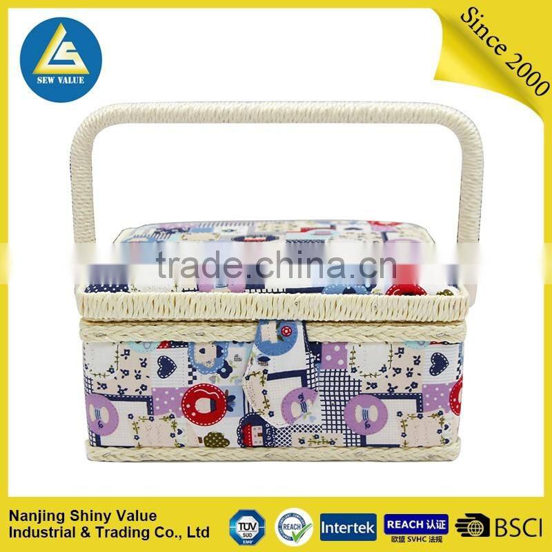 Single Handle Sewing Baskert With Sewing Kit Accessories , Various Colors And Patterns