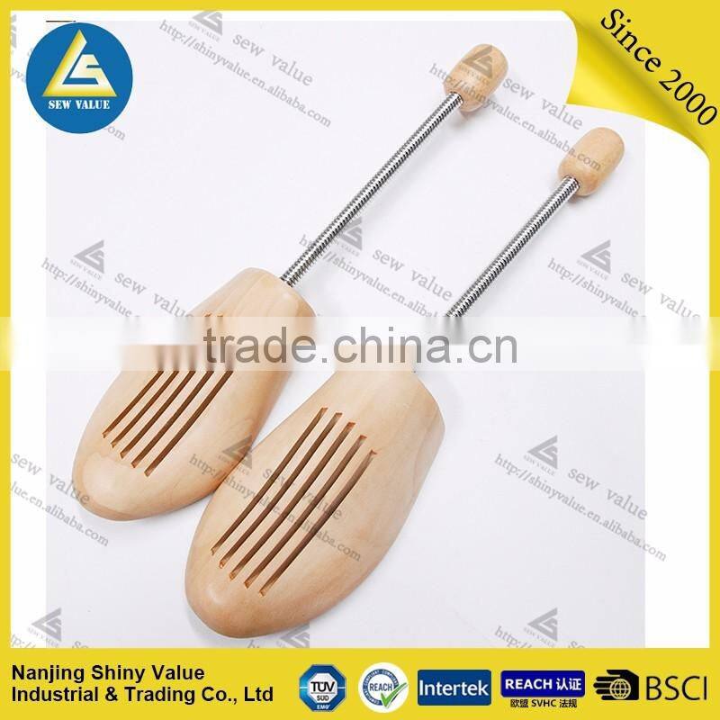 Environmental wooden material shoe tree type lotus wood shoe lasts shoe stretcher