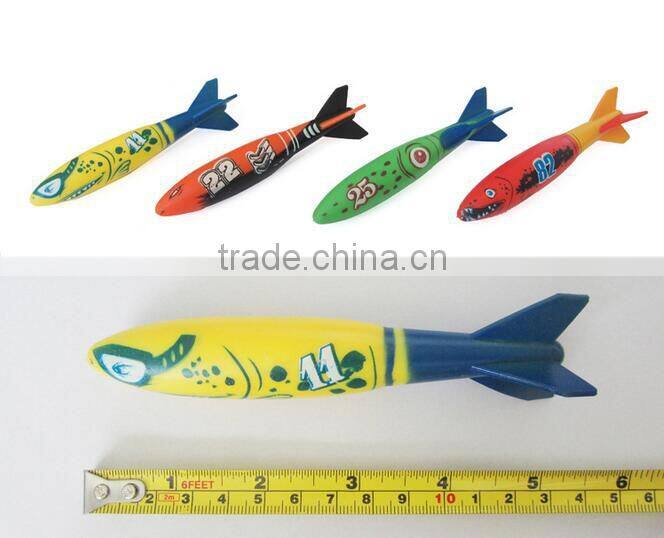summer hot sale swimming pool dive toys plastic torpedp fish funny fish catch game toys for kids