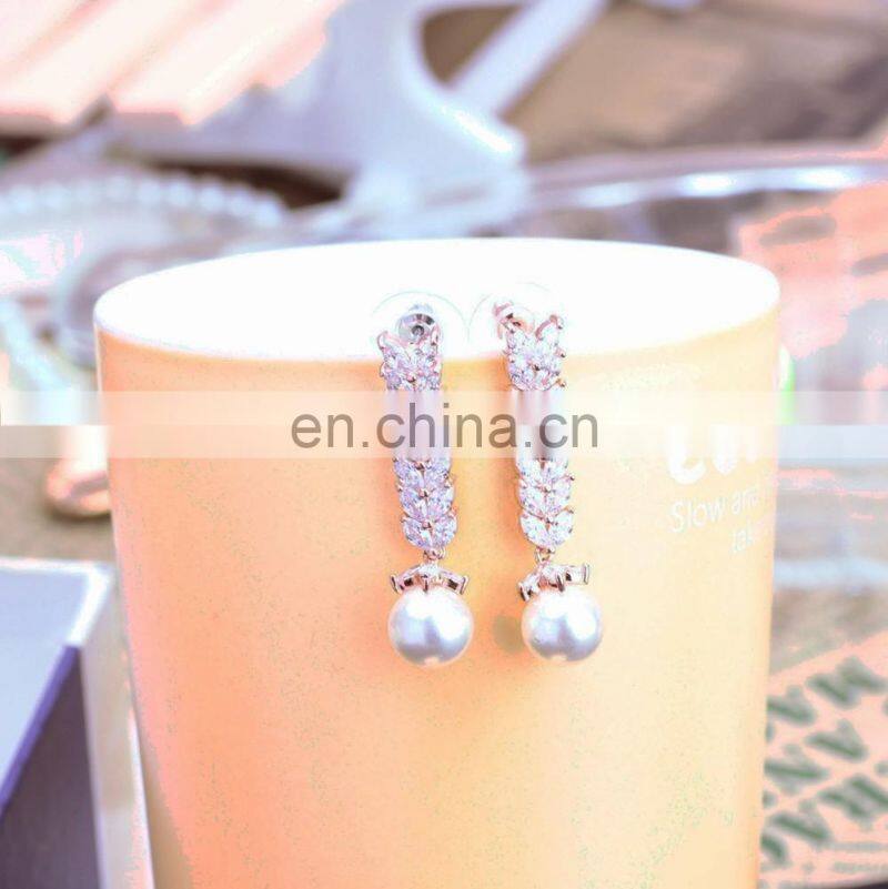 fashionable pearl earrings design hanging earring design