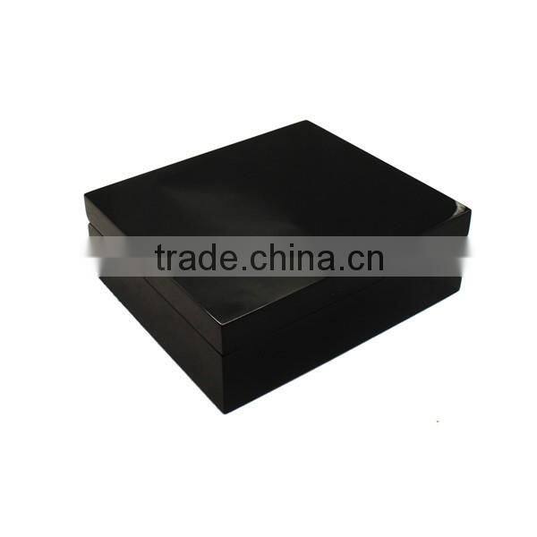 Blck square Perfume tin box