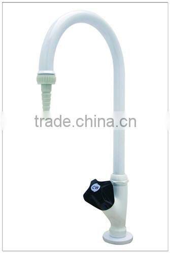 Laboratory deck mounted single way swan neck water faucet