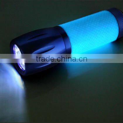 New grow-in -the-dark 9 led torch flashlight