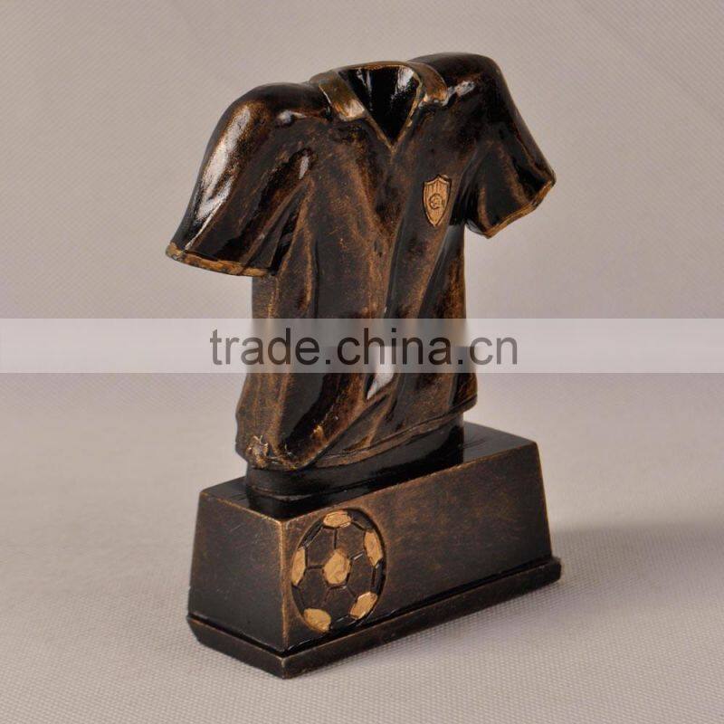 Football T-shirt sculpture for sports souvenir