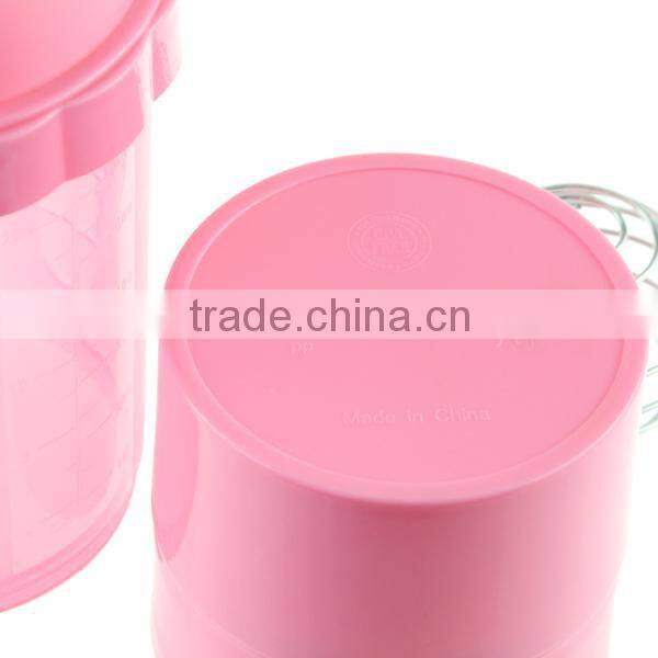 600ML 2016 new products BPA free plastic water bottle / wholesale shaker botter