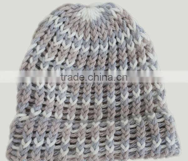 Plastic hand circular knitting machine/knitting loom