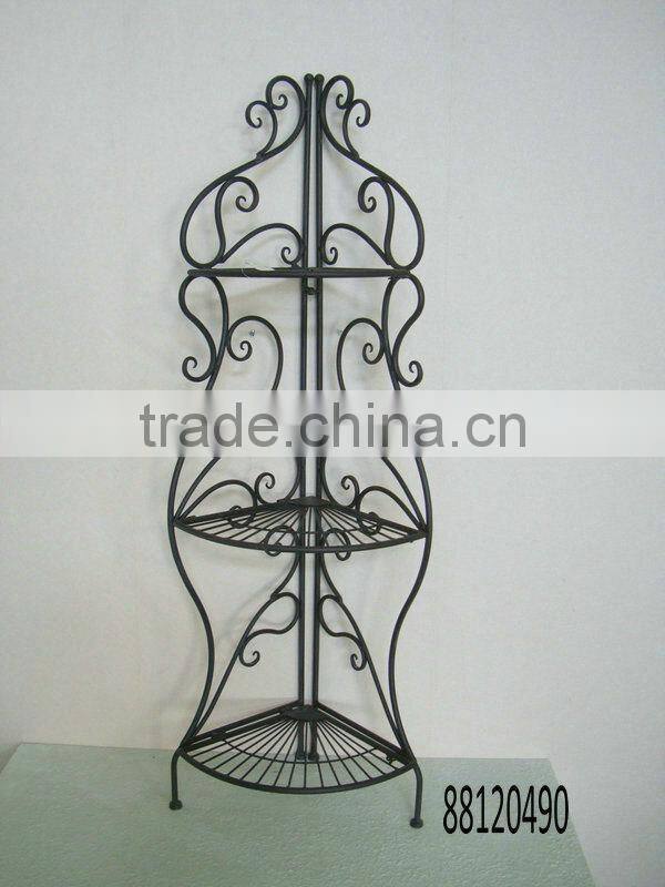 Metal corner rack