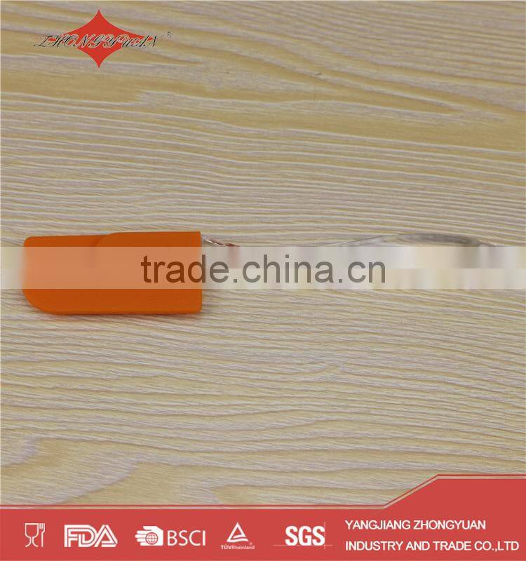 kitchen silicone butter scraper with plastic handle