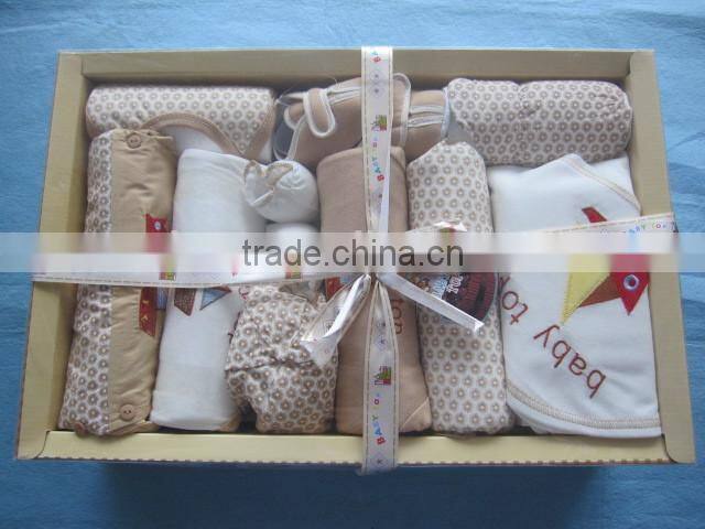 Wholesale Fashion Design New Born Baby Gift Set