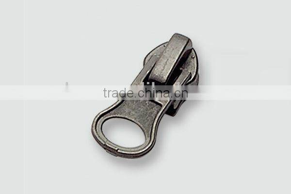 2014 new clear magnetic looking zipper slider