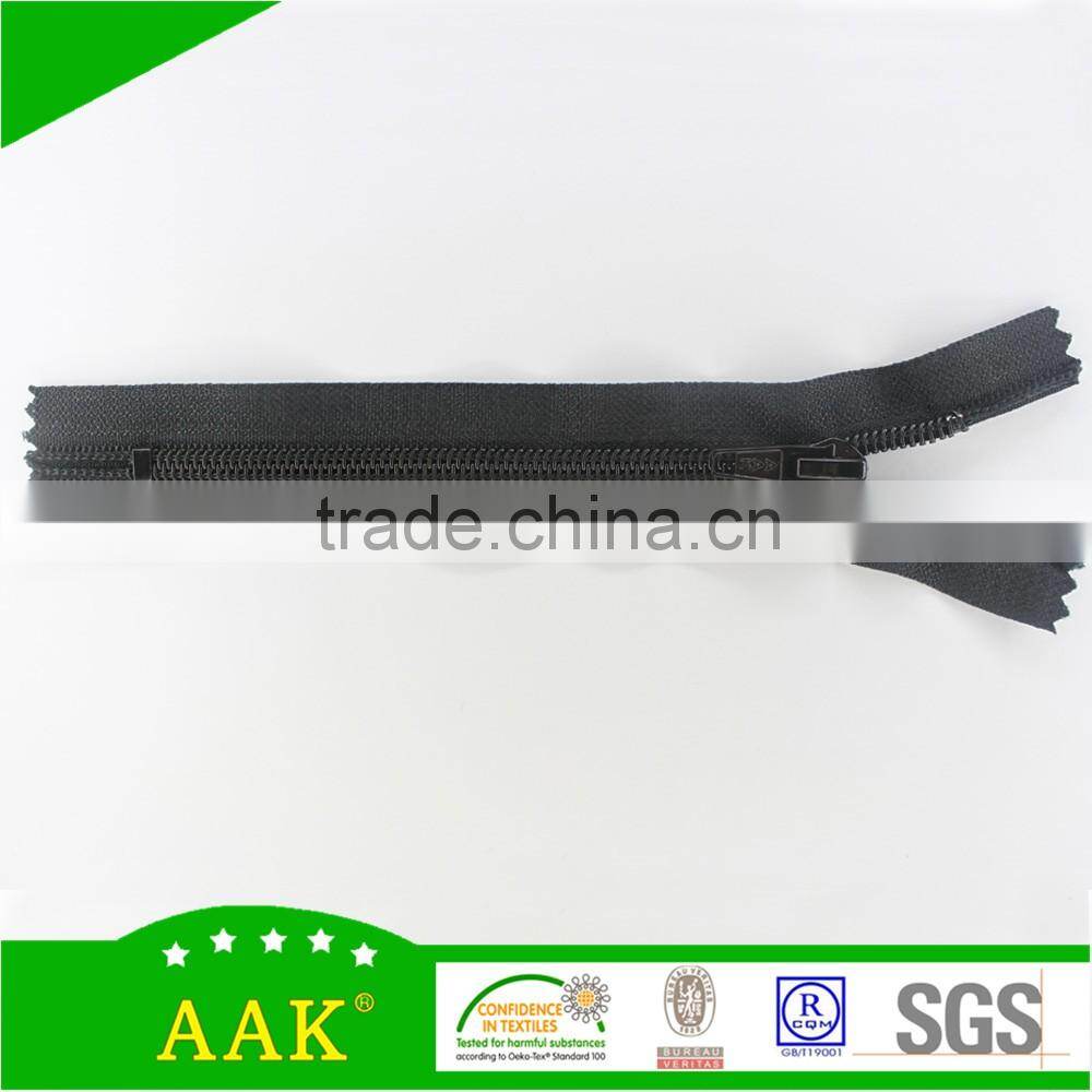 5#Black color nylon close end zipper
