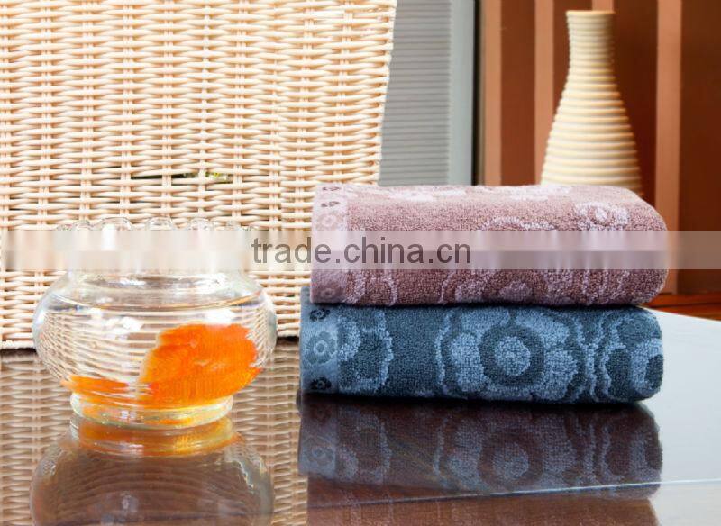 egyptian cotton towel with embroidery&jacquard