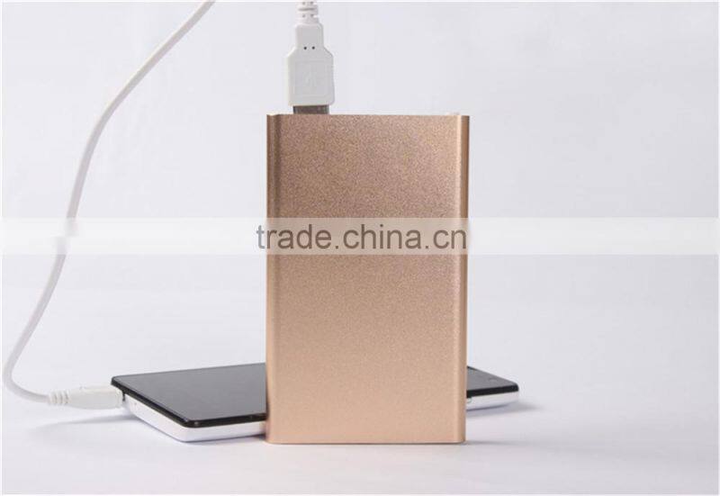 rubber earphone 4000mah slim portable chargers