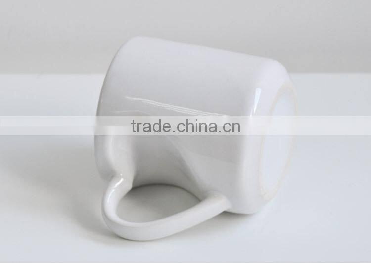 Printable Ceramic Mugs/ Mug for Gifts/ Mug for Promotions/ Heart shaped Mug/ Mug for Printing/ Mug for Sublimation