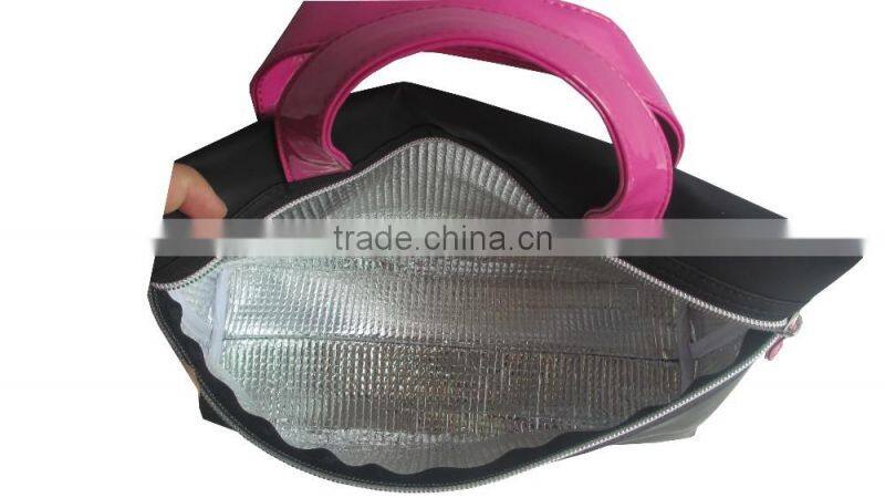 2016 new arrival design uk market cooler bag with handle for lady